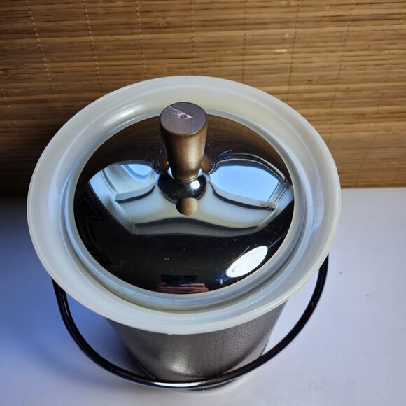 Vintage Mid-Century Kromex Faux Wood Grain Ice Bucket w-Chrome Top and Handle - Picture 3 of 6